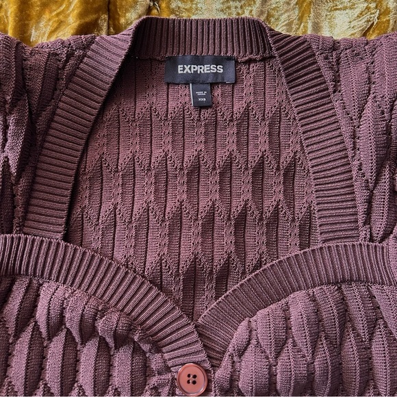 Short puff sleeve button up cardigan top - Picture 3 of 5